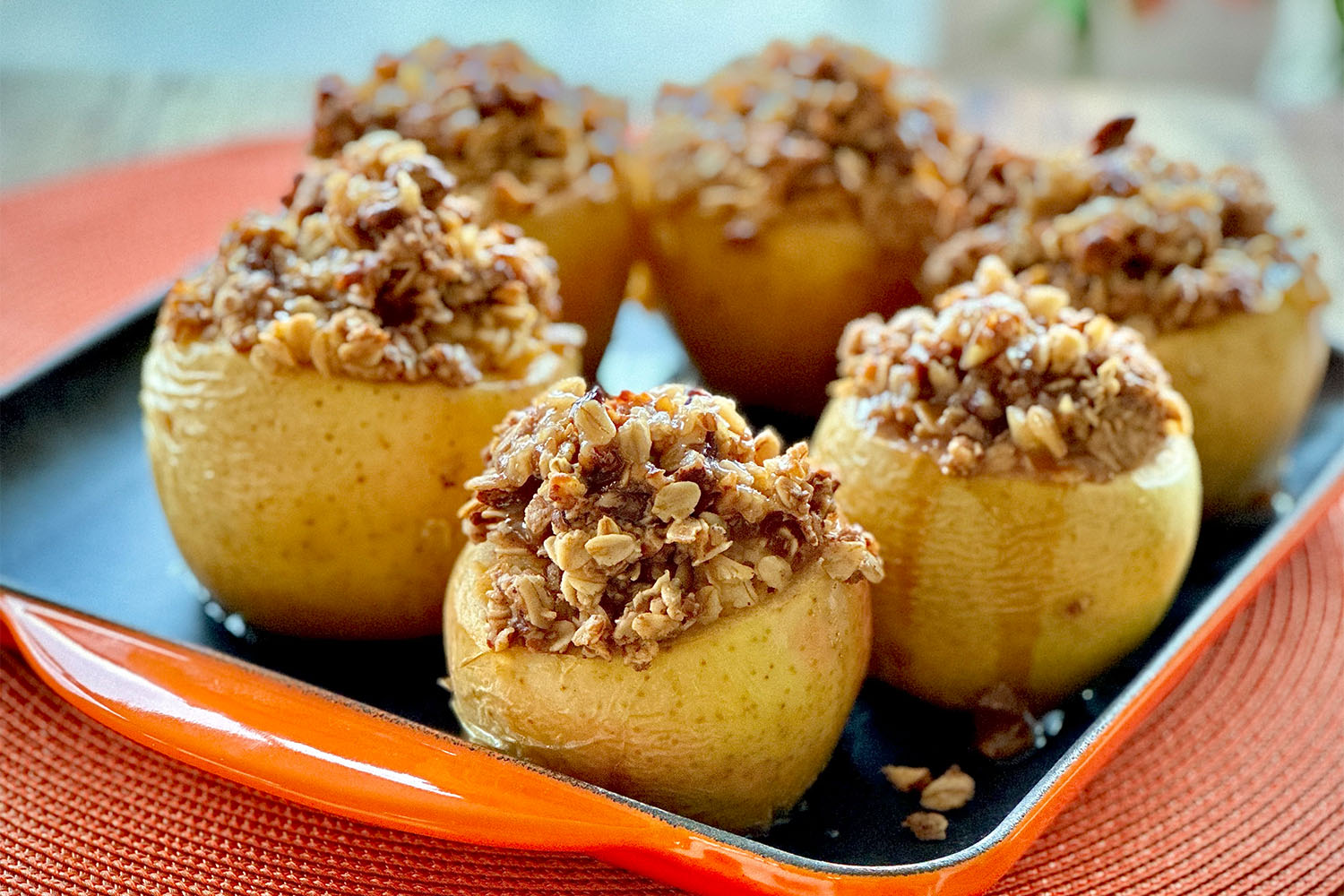apples stuffed with pie crumble